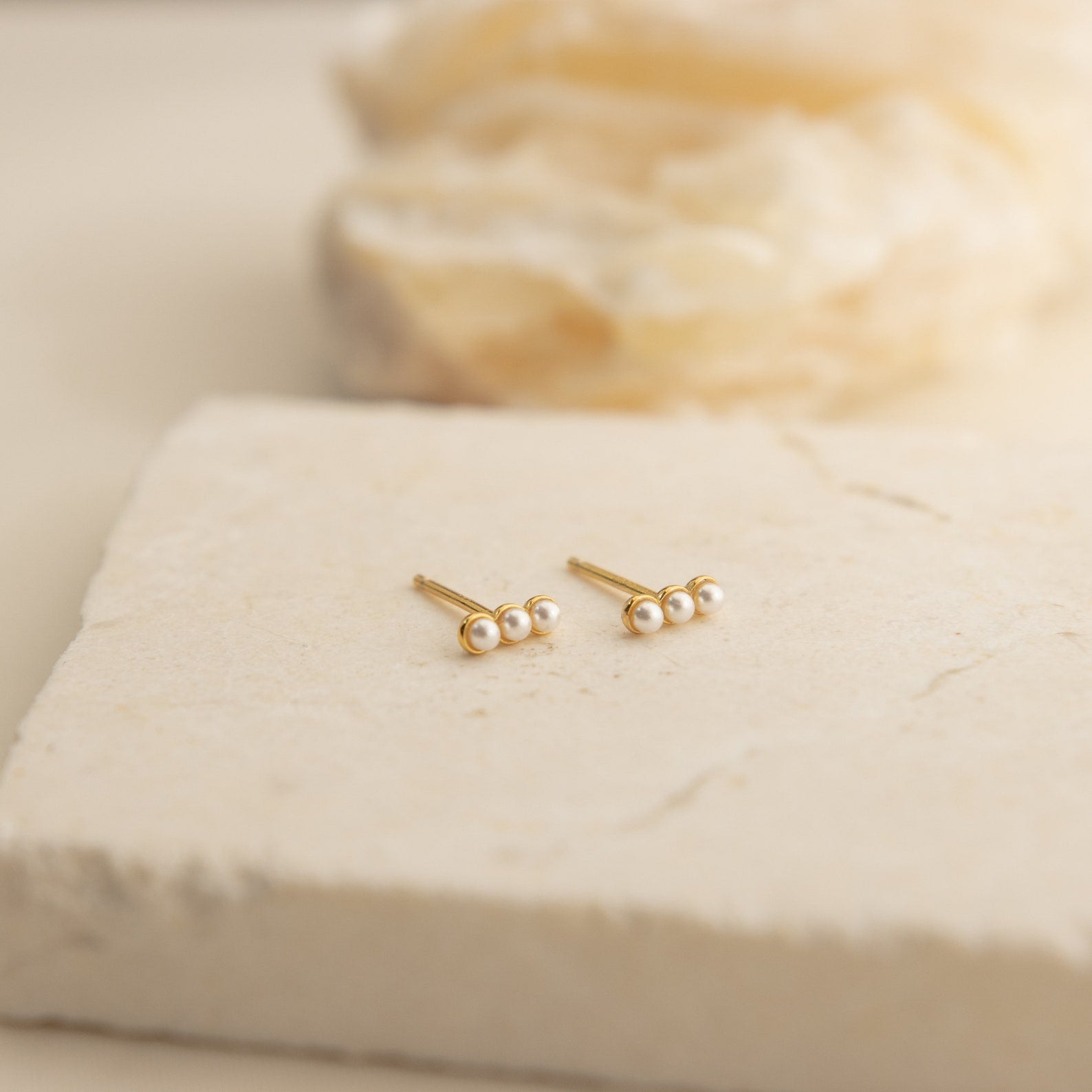 Tiny Pearl Bar Studs 18K Gold